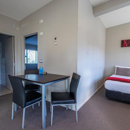 Amity Court Motel Stratford Ngoại thất bức ảnh