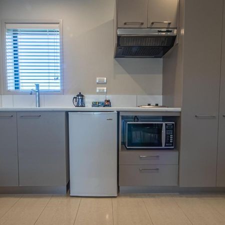 Amity Court Motel Stratford Ngoại thất bức ảnh