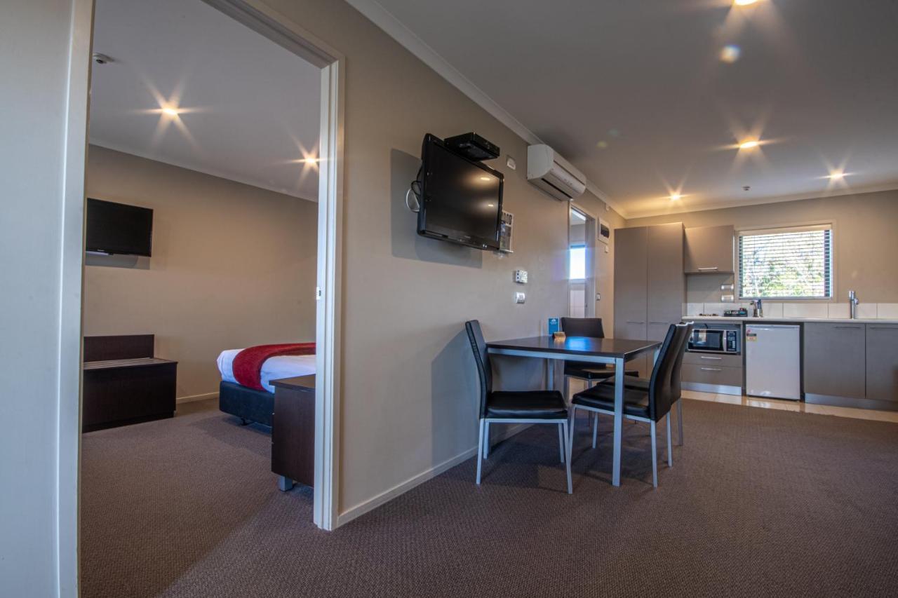 Amity Court Motel Stratford Ngoại thất bức ảnh