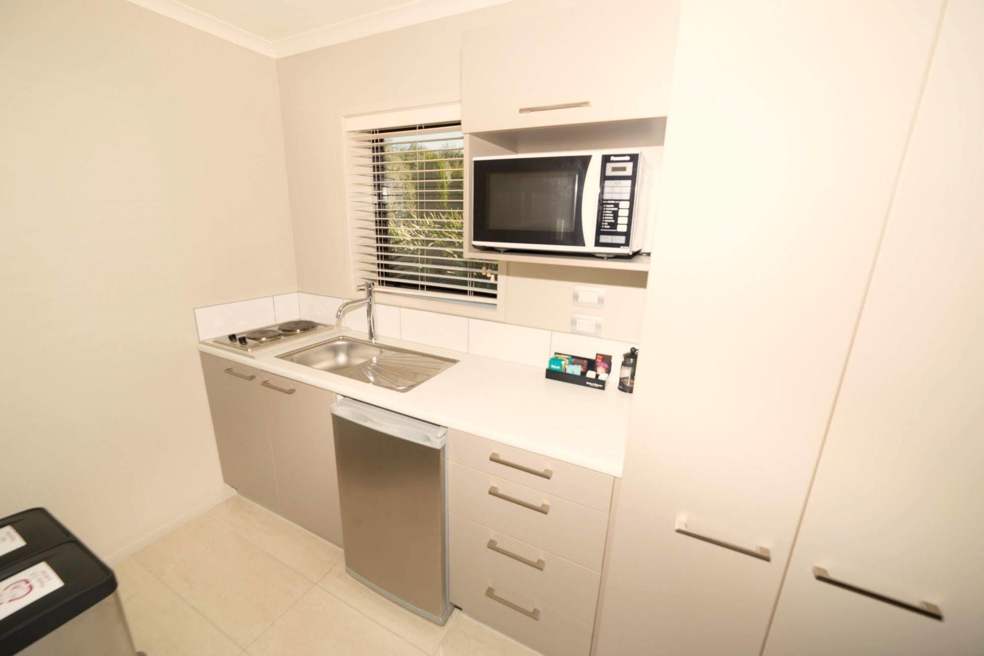 Amity Court Motel Stratford Ngoại thất bức ảnh